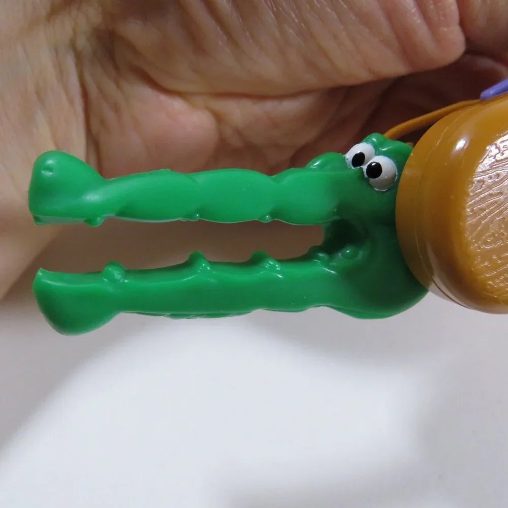Vintage 1998 Disney Peter Pan Plastic Pocket Knife Toy from McDonald's Swiss Arm